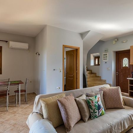 Chioureas Apartments Lévktron Zewnętrze zdjęcie