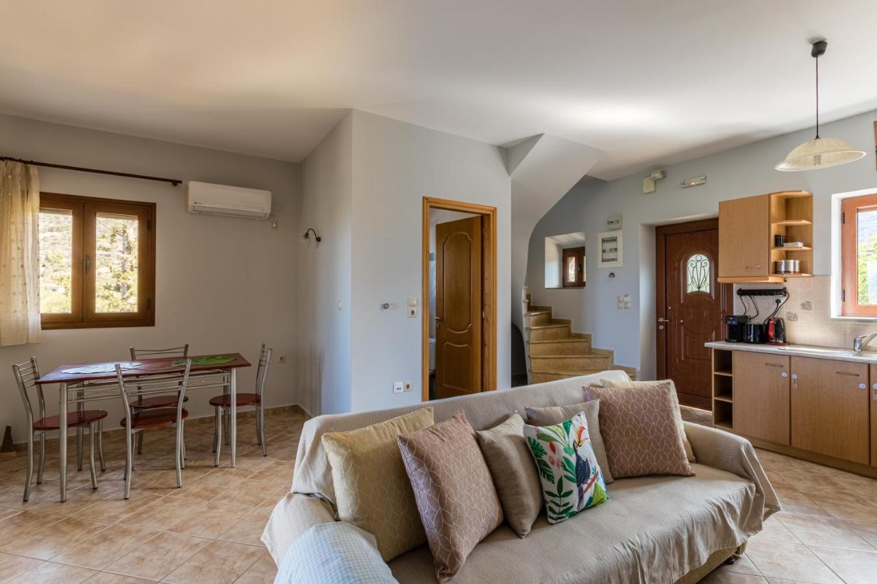 Chioureas Apartments Lévktron Zewnętrze zdjęcie
