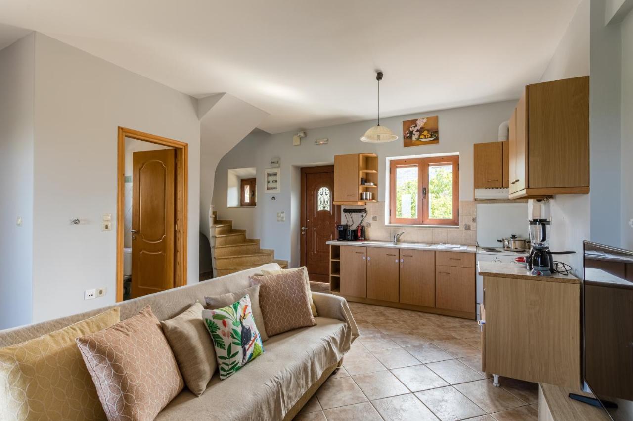 Chioureas Apartments Lévktron Zewnętrze zdjęcie