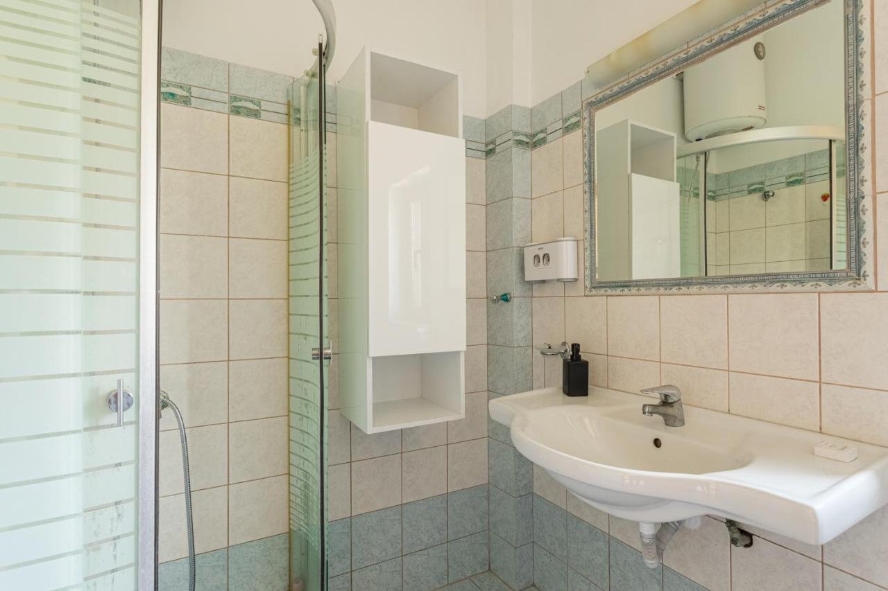Chioureas Apartments Lévktron Zewnętrze zdjęcie