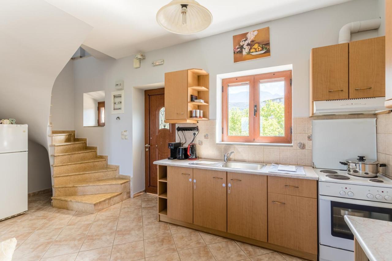 Chioureas Apartments Lévktron Zewnętrze zdjęcie