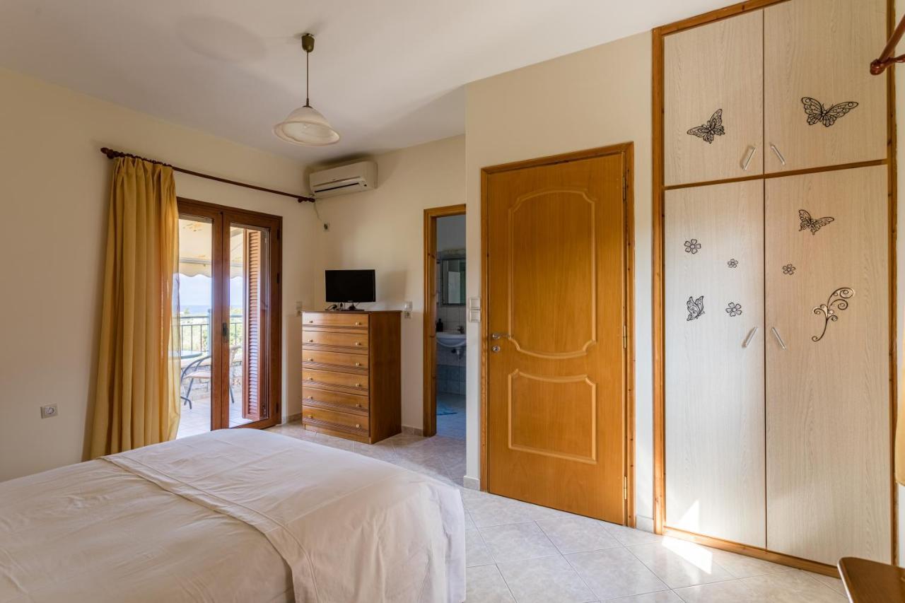 Chioureas Apartments Lévktron Zewnętrze zdjęcie